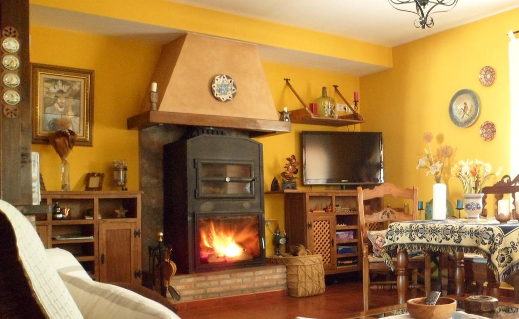 Los Laureles Casa Rural Urda Екстер'єр фото