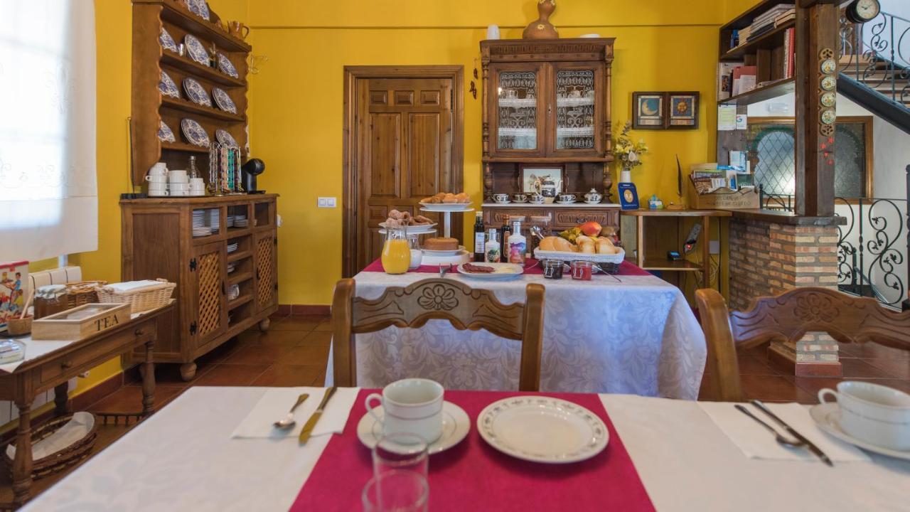 Los Laureles Casa Rural Urda Екстер'єр фото