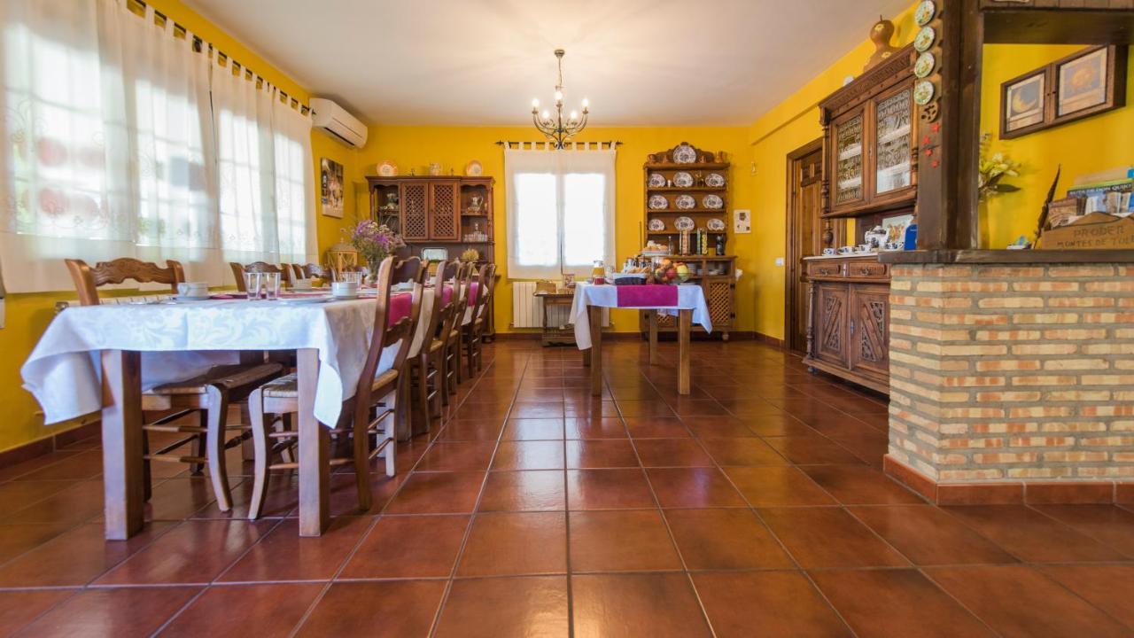 Los Laureles Casa Rural Urda Екстер'єр фото