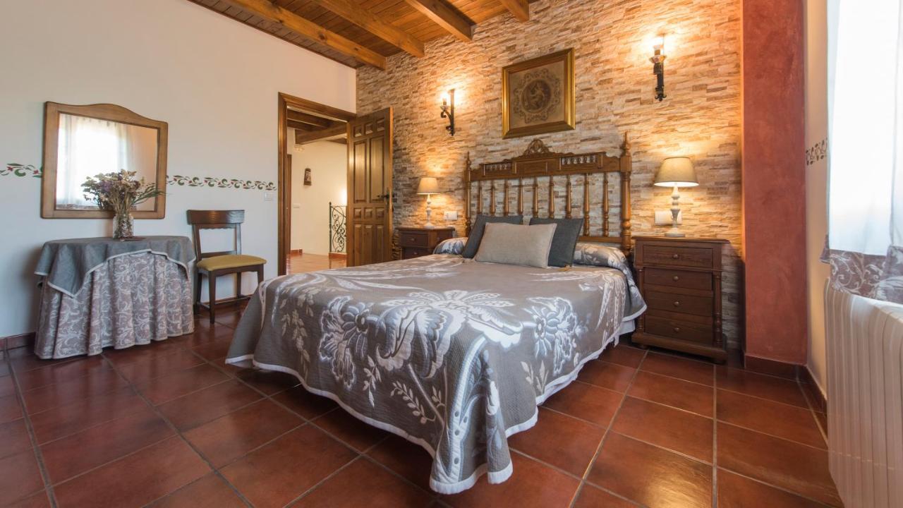 Los Laureles Casa Rural Urda Екстер'єр фото